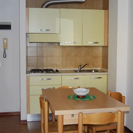 Appartement Welcoming Flat For 6 Guests Next To The Bibione