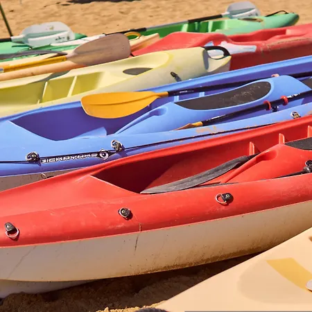 Welcoming Flat For 6 Guests Next To The *