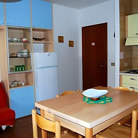 Appartement Welcoming Flat For 6 Guests Next To The *
