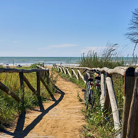 Welcoming Flat For 6 Guests Next To The Appartement Bibione